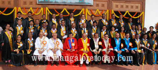 Mangalore Univrsity 1